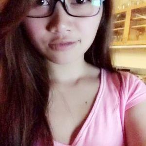 Profile Picture of Rong Hui Zhang (@ronghuizhang) on Twitter