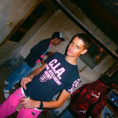 Profile Picture of Alejandro Robledo (@chuvas_vega) on Twitter