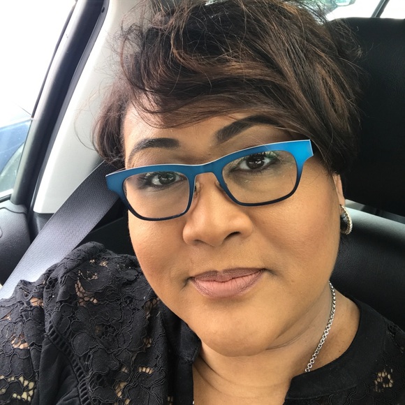 Profile Picture of Chanda Thomas (@chandy41) on Poshmark