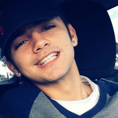 Profile Picture of Andrew J Verduzco (@A_Drewx) on Twitter