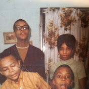 Profile Picture of Gregory Gibson (@squarefellow1) on Youtube