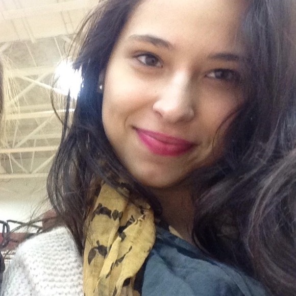 Profile Picture of Alyssa Monka (@alyssamonka) on Poshmark