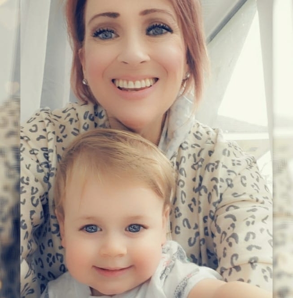 Profile Picture of Kris Bowen (@krisbowen1) on Poshmark