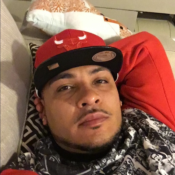Profile Picture of Frank Torres (@double312) on Poshmark