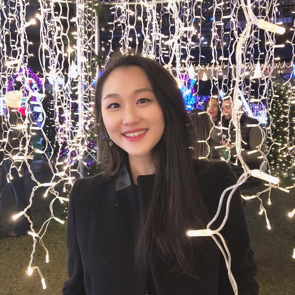 Profile Picture of Jeesoo Han (@jh3206) on Poshmark