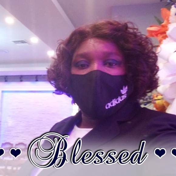 Profile Picture of Drucile Tassy (@drunash) on Poshmark