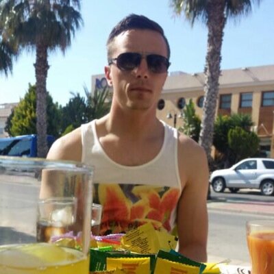 Profile Picture of Dan Woolley (@W8_OLS) on Twitter