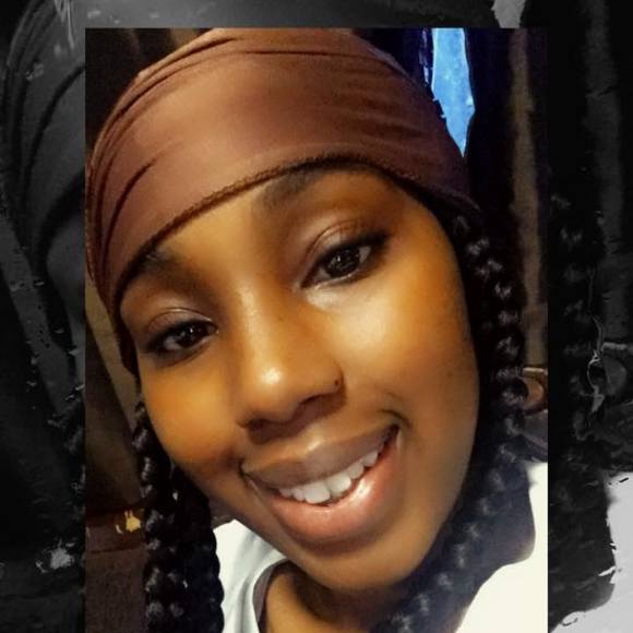 Profile Picture of Quanisha Williams (@quanisha_w) on Poshmark