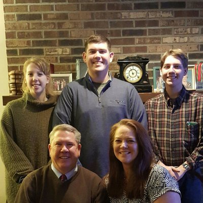 Profile Picture of Stephen Schaefer (@StephenSchaefe1) on Twitter