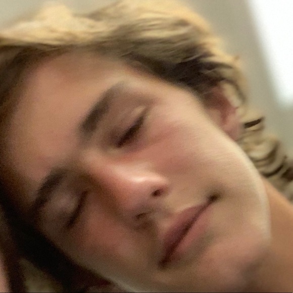 Profile Picture of Graham Baler (@graham_baler) on Poshmark