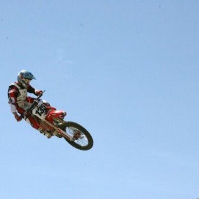 Profile Picture of Dave Grover (@motoxwear) on Twitter