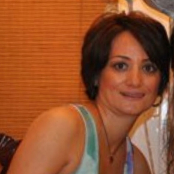 Maryam Sadeghi - Poshmark Profile Picture of Maryam Sadeghi (@skmm5072) on Poshmark