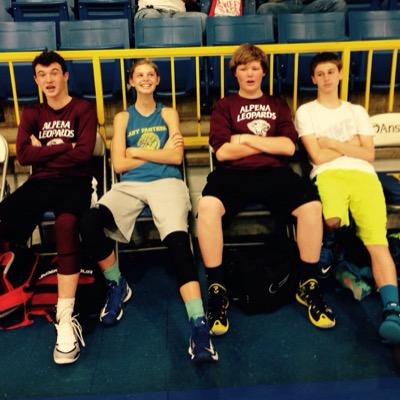 Profile Picture of Andrew (@Andrew_hinson11) on Twitter