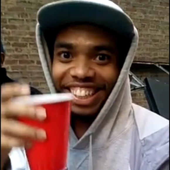 Profile Picture of Daniel Caicedo (@danii321) on Poshmark