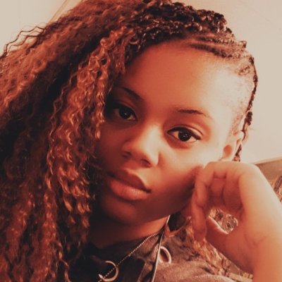 Profile Picture of Yanna (@danay_james) on Twitter