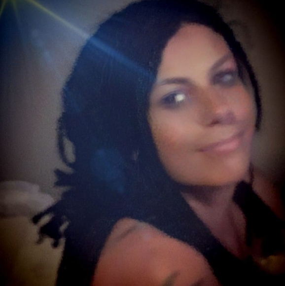 Profile Picture of Kristine Clyne (@kristineclyne) on Poshmark