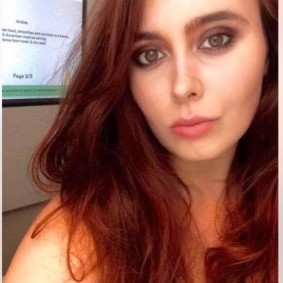 Profile Picture of Catherine Ellen 💚 (@CatEllen54) on Twitter