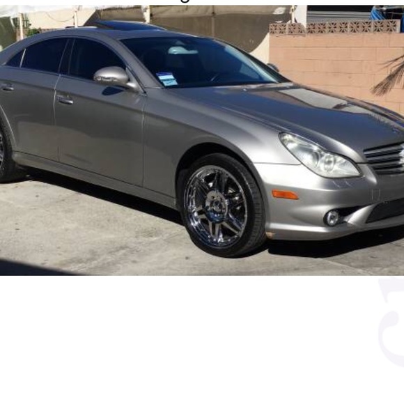 Profile Picture of Clease Montana (@cleasemontana) on Poshmark