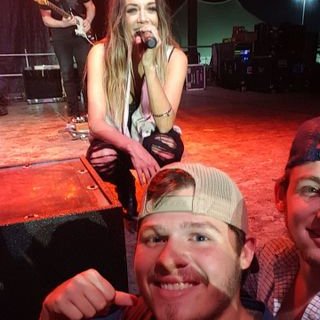 Profile Picture of Brian Leigh (@beastleigh15) on Twitter