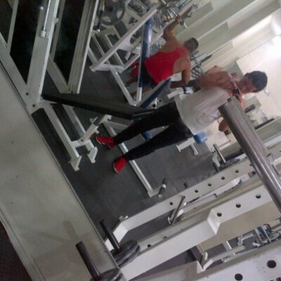 Profile Picture of Ălexãndēr Llērēnã (@KcracFreddy) on Twitter