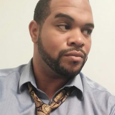 Profile Picture of Maurice 'Esquire' Mc (@kidambition) on Twitter