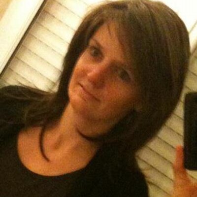 Profile Picture of Christine Burkhart (@FleurKiki) on Twitter