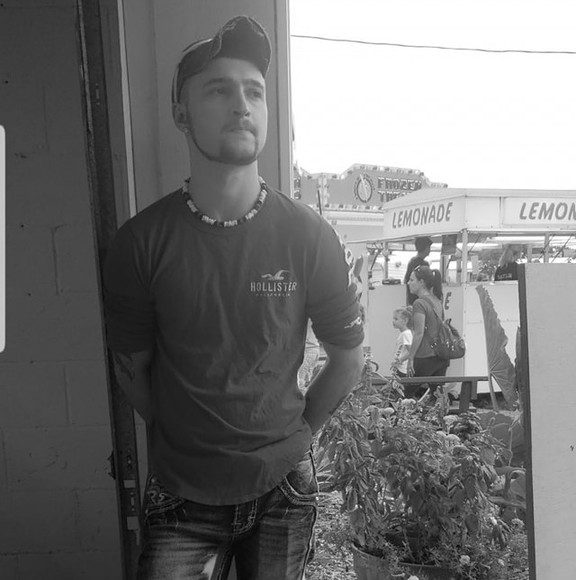 Profile Picture of Dillon Daugherty (@derbyboy49xx) on Poshmark