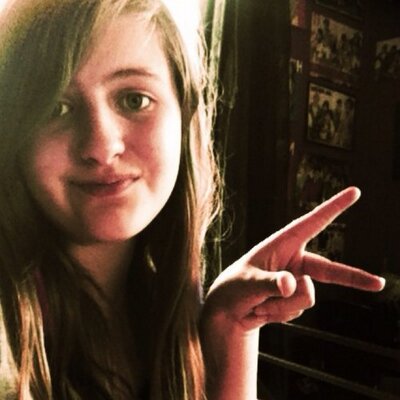 Profile Picture of Paige Devlin (@paigedevlin2) on Twitter