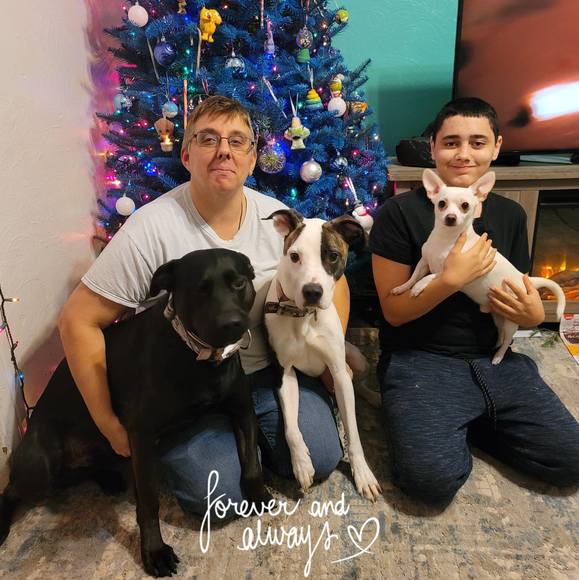 Profile Picture of Nicole Drupp (@nikki012886) on Poshmark