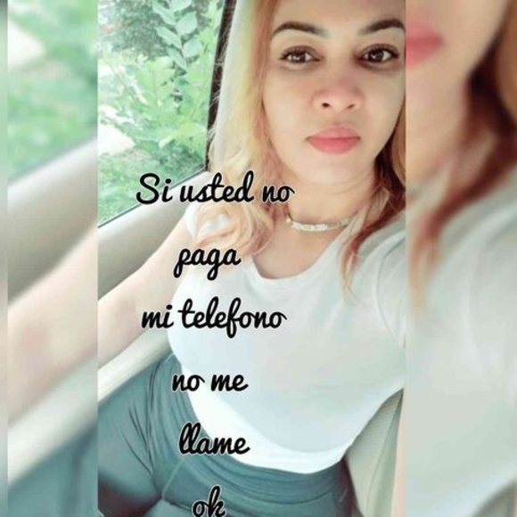 Arlyn Wilzon - Poshmark Profile Picture of Arlyn Wilzon (@arlynwilzon) on Poshmark