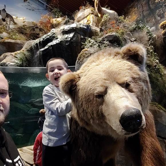 Profile Picture of Adam Searcy (@aaks12345) on Poshmark