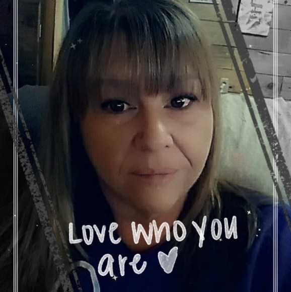 Profile Picture of Juli Boyle allen (@julingreg) on Poshmark