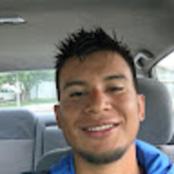 Profile Picture of Alex Pereira (@pereiraoscar477) on Poshmark