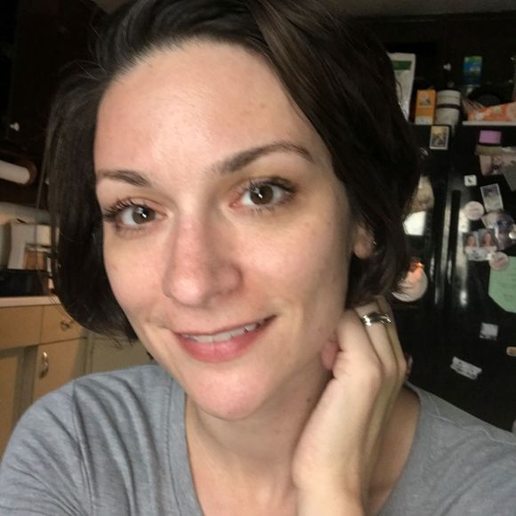 Profile Picture of Danielle Habecker (@danie2830) on Poshmark