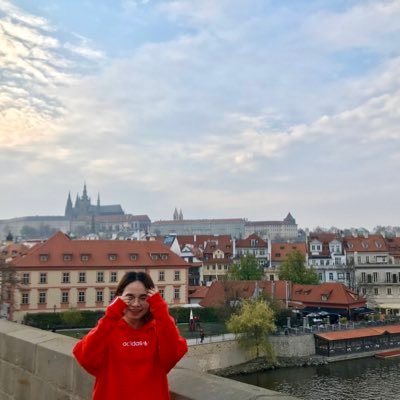 Profile Picture of Lulu Zhao (@luluzhao15) on Twitter