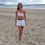 Profile Picture of Eleanor Dingle (@ellie.dingle) on Facebook