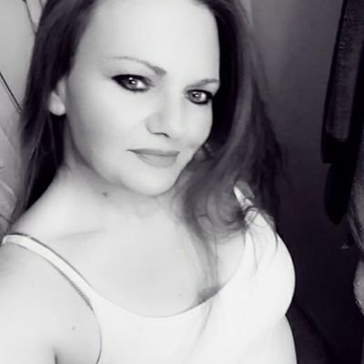 Profile Picture of Amanda (@amanda_inks) on Twitter