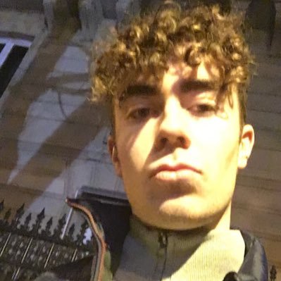 Profile Picture of Tom Rossa (@rossa_tom) on Twitter