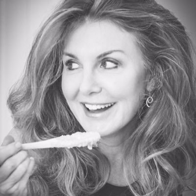 Profile Picture of Kim Lloyd (@kimlloyd012) on Twitter