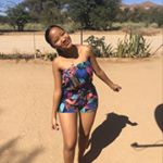 Profile Picture of EllOUISE 🍀 (@_beuk.es) on Instagram