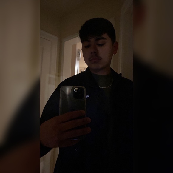 Profile Picture of Jose Mata (@josemata200522) on Poshmark