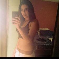 Profile Picture of Julia  Leos (@julialeos) on Twitter