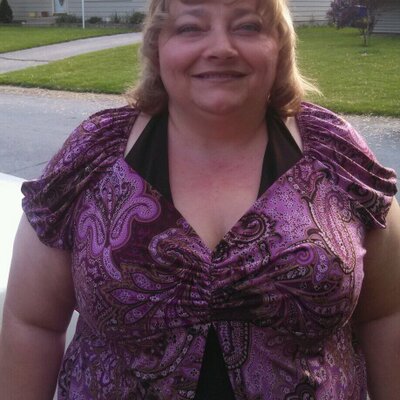 Profile Picture of Tina Albertson (@AlbertsonTina) on Twitter