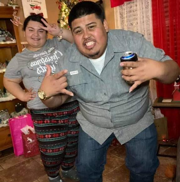 Profile Picture of Gregorio Castillo (@gollo_00g2) on Poshmark