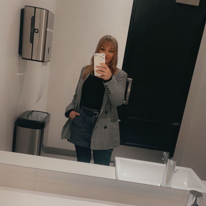 Profile Picture of Crystal Kerr (@@crystalkerr) on Tiktok