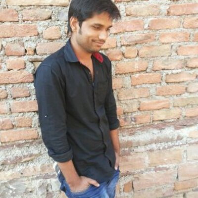 Profile Picture of Shaheen Hussain (@shaheenhusain13) on Twitter