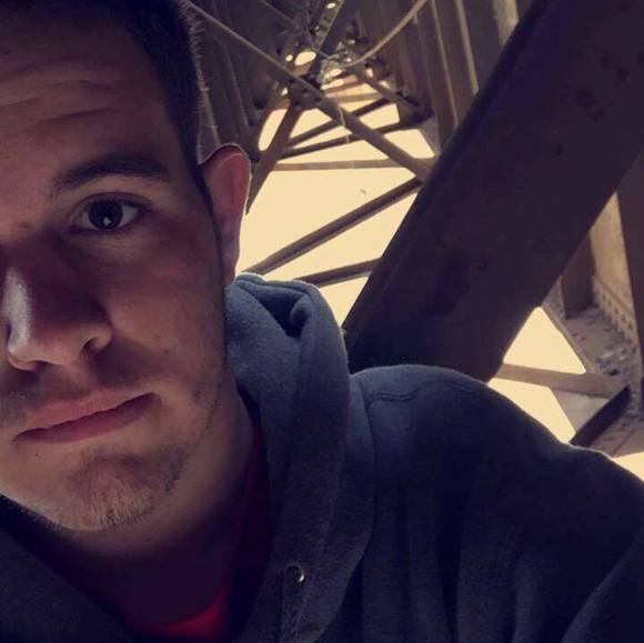 Profile Picture of Caleb Fryer (@calebfryer14) on Poshmark