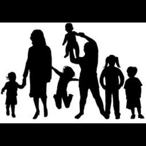 Profile Picture of Donovan R (@giftsfor2) on Poshmark