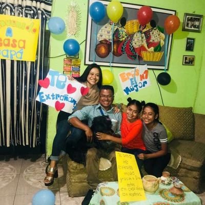 Profile Picture of Pamela Chile (@ChilePamela) on Twitter