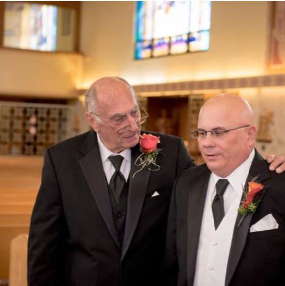 Profile Picture of Ryan Buczkowski (@ryanbuczkowski) on Poshmark